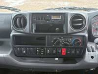 日野デュトロアルミバン小型（2t・3t）[写真22]