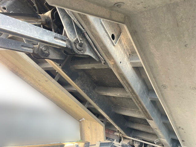 三菱ふそうスーパーグレートダンプ大型（10t）[写真15]