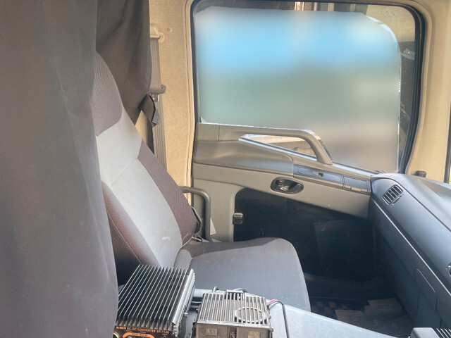 三菱ふそうスーパーグレートダンプ大型（10t）[写真27]