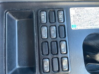 三菱ふそうスーパーグレートダンプ大型（10t）[写真32]