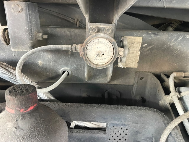 三菱ふそうスーパーグレートダンプ大型（10t）[写真09]