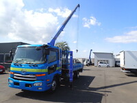 UDトラックスコンドルセルフクレーン4段中型（4t）[写真01]