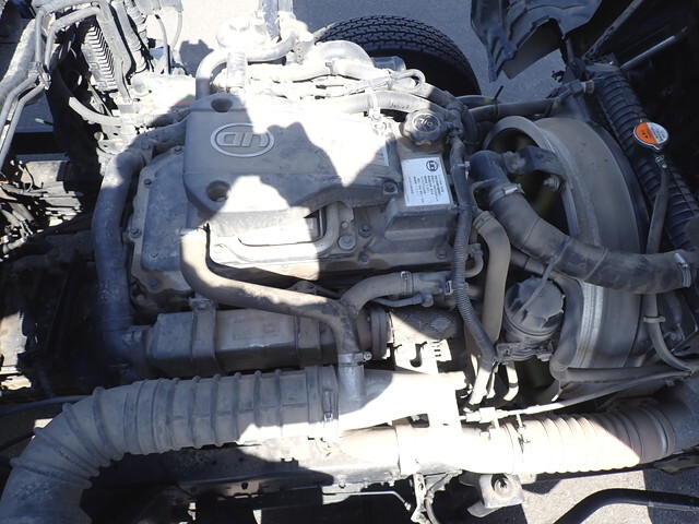 UDトラックスコンドルセルフクレーン4段中型（4t）[写真31]