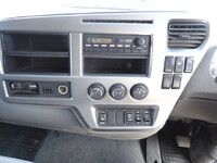 UDトラックスコンドルセルフクレーン4段中型（4t）[写真39]