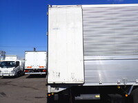 いすゞギガアルミウイング大型（10t）[写真16]