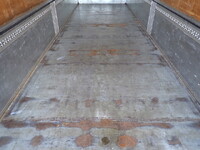 いすゞギガアルミウイング大型（10t）[写真20]