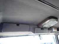 いすゞギガアルミウイング大型（10t）[写真32]