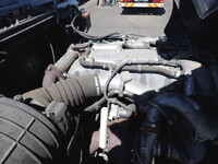 いすゞギガアルミウイング大型（10t）[写真37]