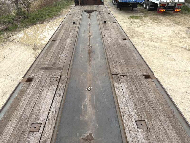 その他のメーカーその他の車種平床式トレーラー大型（10t）[写真27]