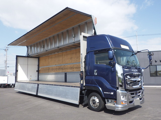 いすゞギガアルミウイング2020年(令和2年)2PG-CYJ77C