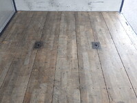 いすゞギガアルミウイング大型（10t）[写真17]