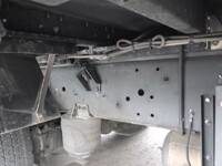 いすゞギガアルミウイング大型（10t）[写真25]