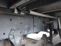 いすゞギガアルミウイング大型（10t）[写真26]