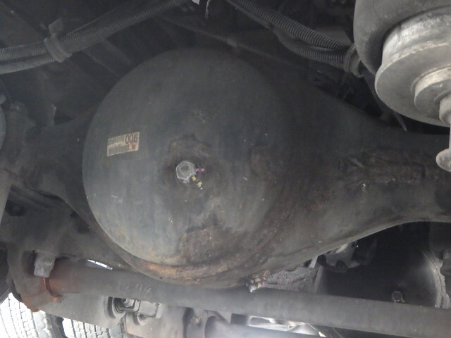 いすゞギガアルミウイング大型（10t）[写真36]