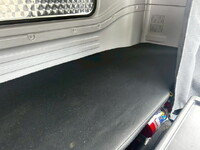 いすゞギガアルミウイング大型（10t）[写真21]