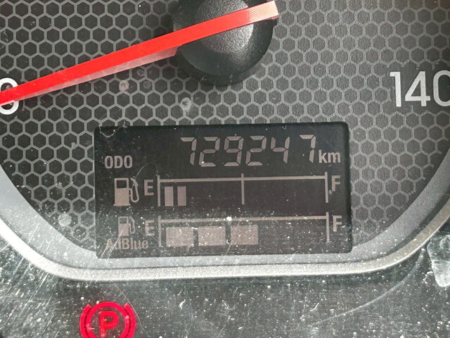 いすゞギガアルミウイング大型（10t）[写真26]