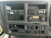 いすゞギガアルミウイング大型（10t）[写真28]