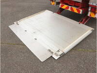 三菱ふそうファイター冷凍車（冷蔵車）中型（4t）[写真14]