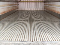 三菱ふそうファイター冷凍車（冷蔵車）中型（4t）[写真10]