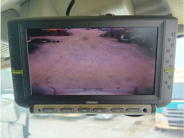 いすゞギガアルミウイング大型（10t）[写真25]