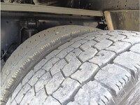 いすゞギガアルミウイング大型（10t）[写真35]