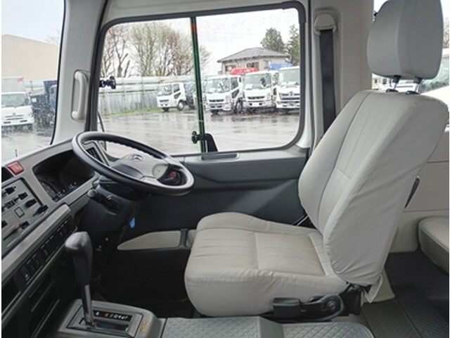 トヨタコースターマイクロバス[写真18]