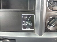 いすゞエルフダブルキャブ（Wキャブ）小型（2t・3t）[写真25]