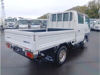 いすゞエルフダブルキャブ（Wキャブ）小型（2t・3t）[写真05]