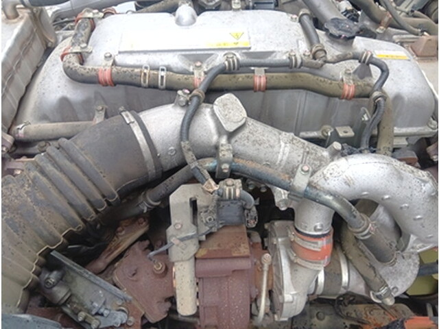 いすゞギガダンプ大型（10t）[写真19]