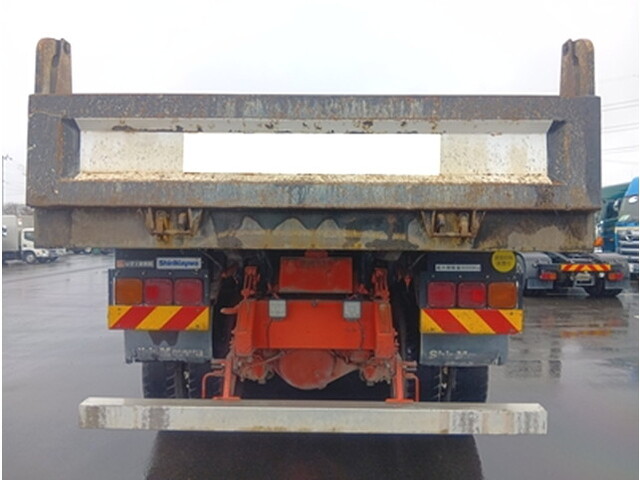 いすゞギガダンプ大型（10t）[写真06]