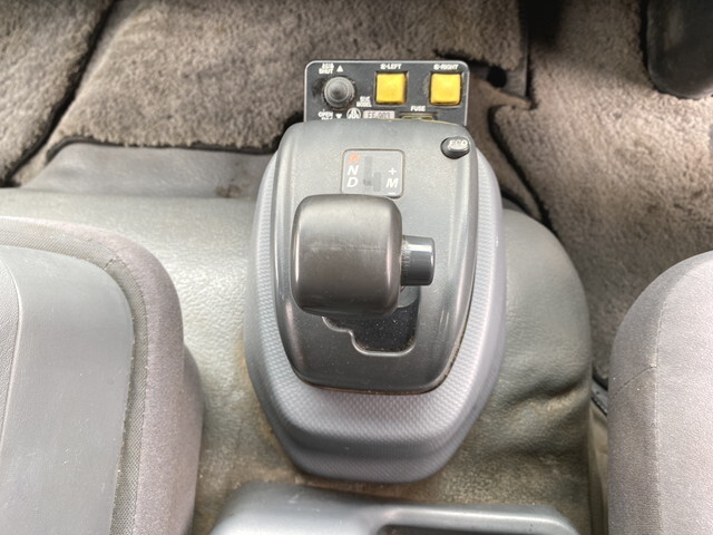 いすゞフォワードダンプ増トン（6t・8t）[写真26]