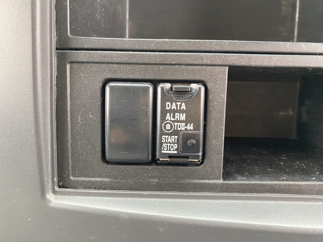 いすゞフォワードダンプ増トン（6t・8t）[写真30]