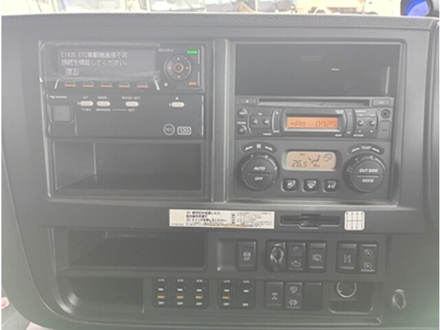 いすゞギガアルミブロック大型（10t）[写真25]