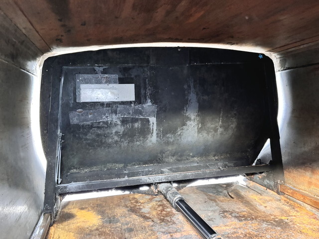 いすゞエルフパッカー車（塵芥車）小型（2t・3t）[写真17]