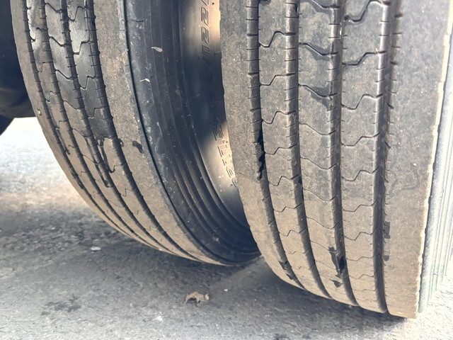 いすゞエルフパッカー車（塵芥車）小型（2t・3t）[写真18]