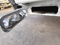 いすゞエルフパッカー車（塵芥車）小型（2t・3t）[写真10]