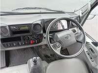 トヨタトヨエース平ボディ小型（2t・3t）[写真22]