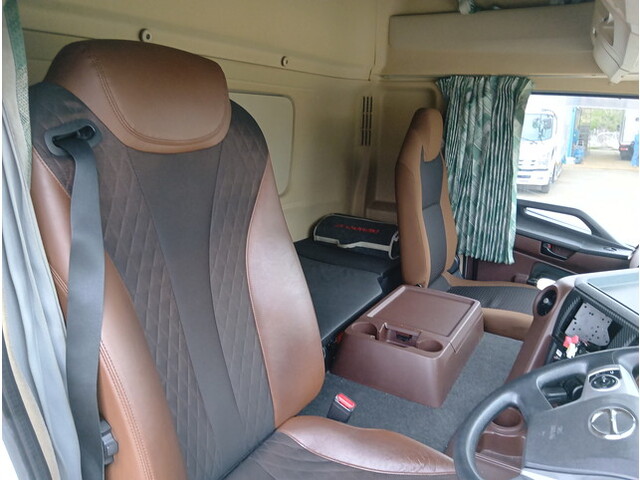 日野プロフィアアルミウイング大型（10t）[写真19]