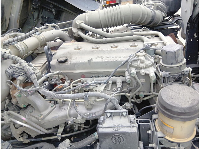 日野プロフィアアルミウイング大型（10t）[写真31]