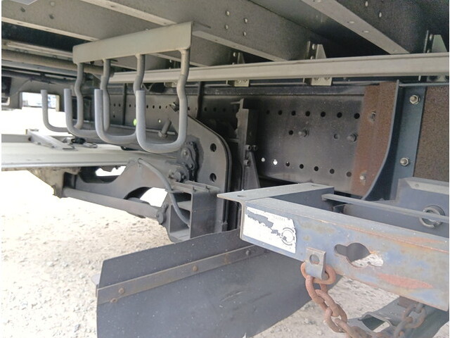 日野プロフィアアルミウイング大型（10t）[写真34]