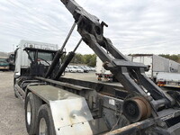 三菱ふそうスーパーグレートコンテナ専用車大型（10t）[写真13]