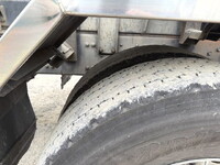 三菱ふそうスーパーグレートコンテナ専用車大型（10t）[写真16]