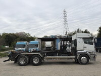 三菱ふそうスーパーグレートコンテナ専用車大型（10t）[写真06]