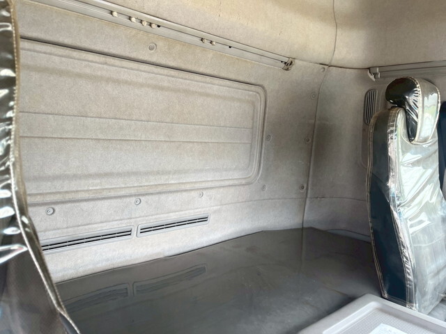 UDトラックスクオン冷凍車（冷蔵車）大型（10t）[写真14]