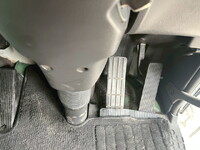 UDトラックスクオン冷凍車（冷蔵車）大型（10t）[写真16]