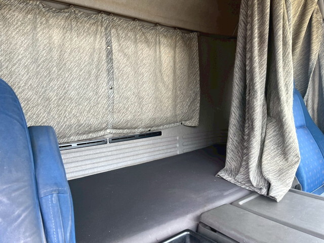 いすゞギガアルミブロック大型（10t）[写真16]