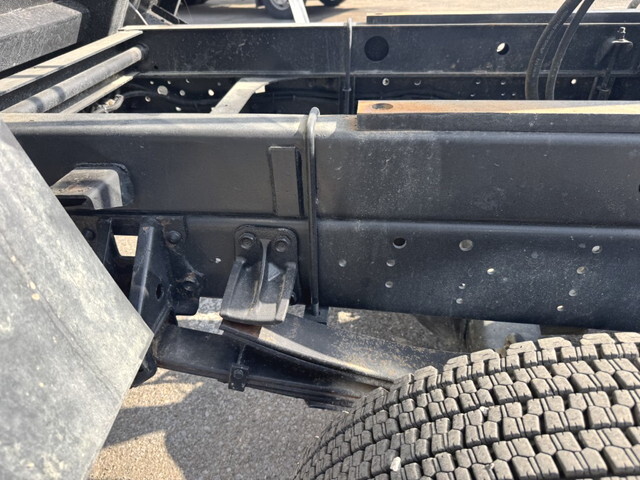 いすゞフォワードダンプ中型（4t）[写真21]