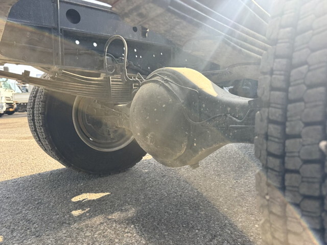 いすゞフォワードダンプ中型（4t）[写真24]