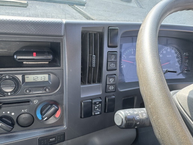 いすゞフォワードダンプ中型（4t）[写真33]