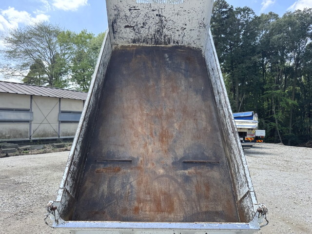 三菱ふそうキャンターローダーダンプ小型（2t・3t）[写真15]